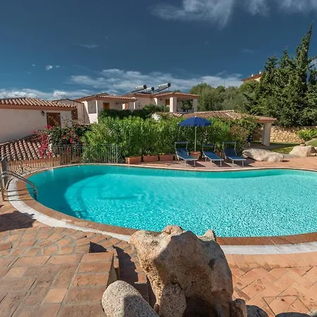 Isa-residence Bouganvillage