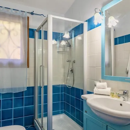 Апарт-отель Isa-residence Bouganvillage Танаунелла