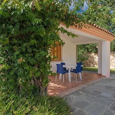Isa-residence Bouganvillage